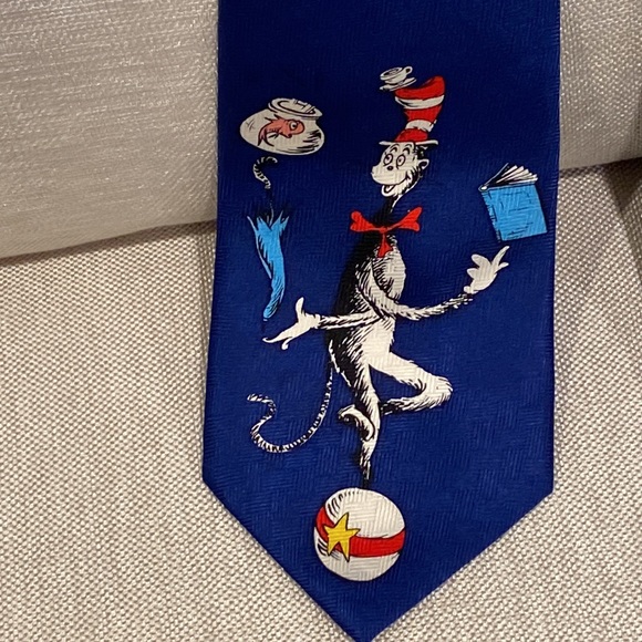 Dr. Seuss silk neckties 2 New ties “The Cat 🐈‍⬛ in The Hat” 🎩 - Picture 3 of 16
